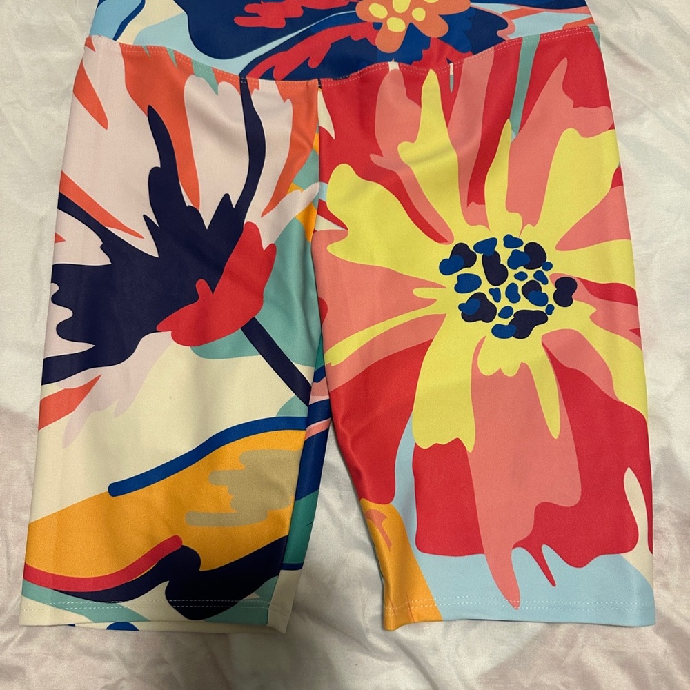 Colorful Women's Bermuda Shorts - Picture 2 of 3